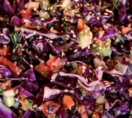 Salada de Repolho Roxo com Pera