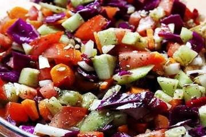 Salada de Legumes com Molho de Agridoce Alho
