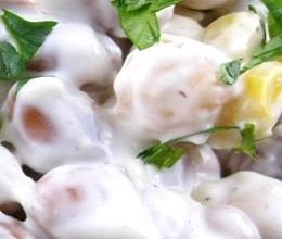 Salada de Feijão Branco com Requeijão