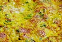 Omelete Cremosa de Salsicha
